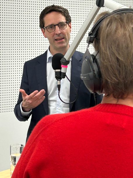 Prof. Dr. Horn - Gefäße von Kopf bis Fuß Prof. Dr. Horn - Gefäße von Kopf bis Fuß